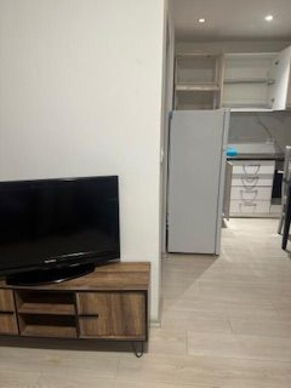 Apartament 1+1 te spitali Amerikan 3 ne yzberisht me 380€