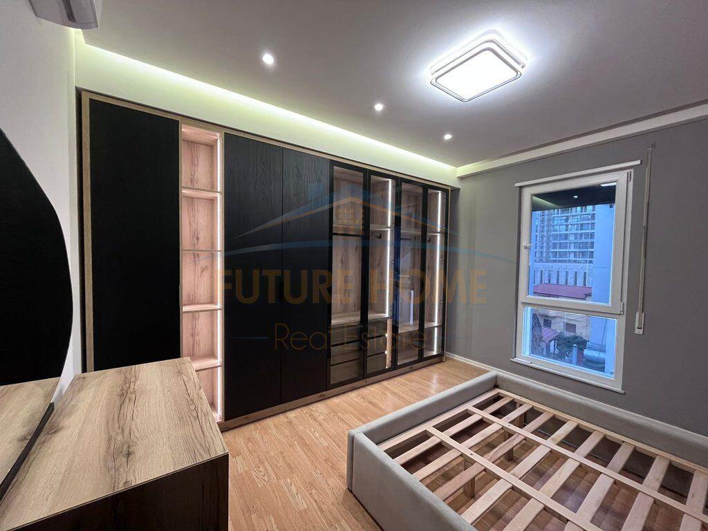 Rent, Apartment 2+1, Center.