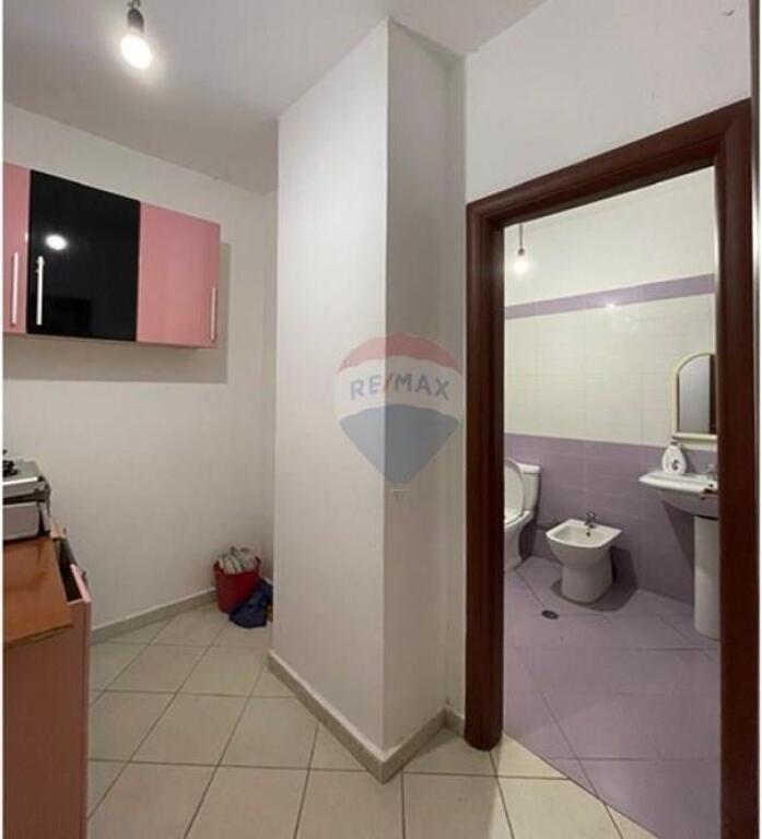 Apartment - For Sale - 3 Deshmoret Street, Tirana(ID: 530471002-241)