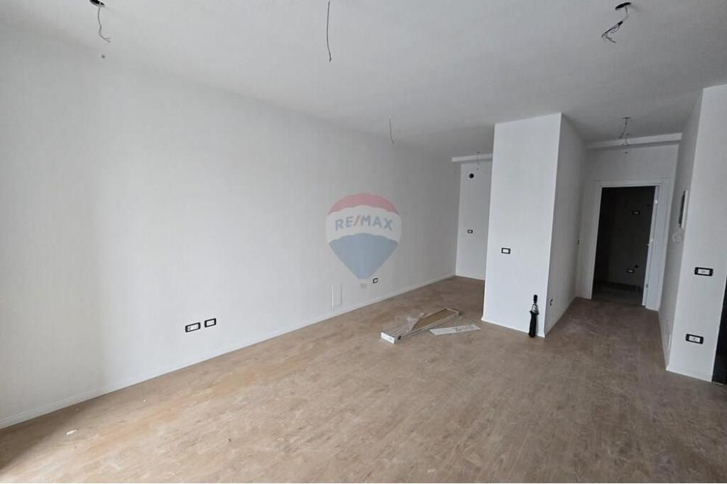 Apartment - For Sale - Egnatia Street, Tirana(ID: 530411001-1242)