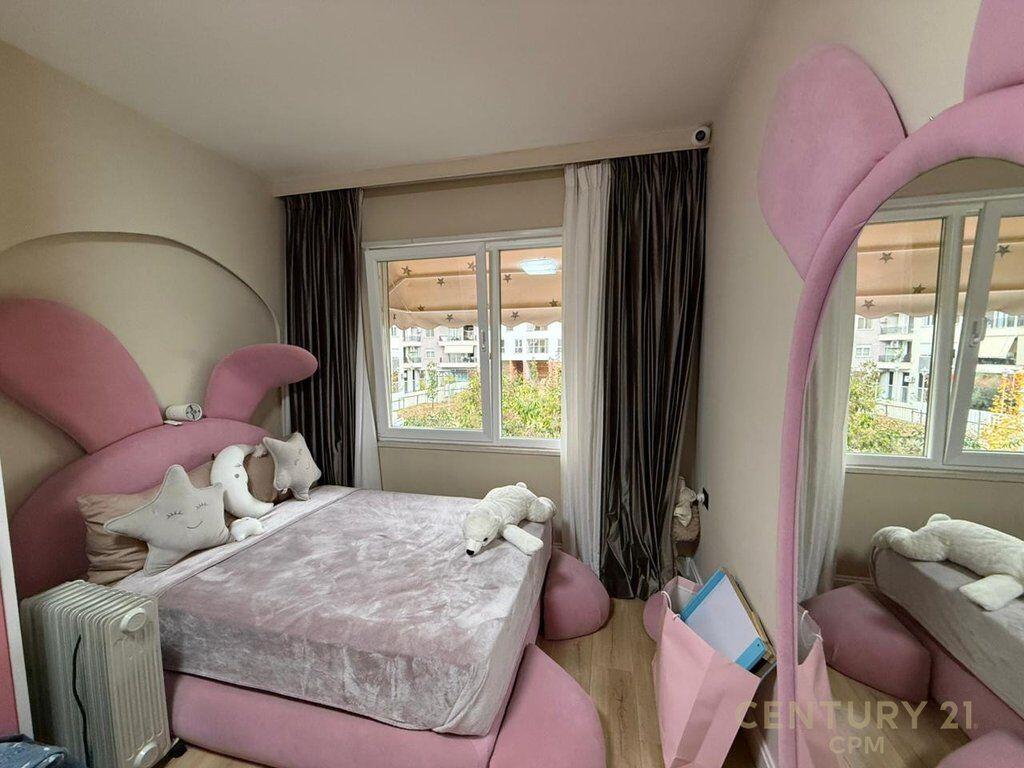 Apartment 2+1+2 for sale near Kika 2, Commune of Paris