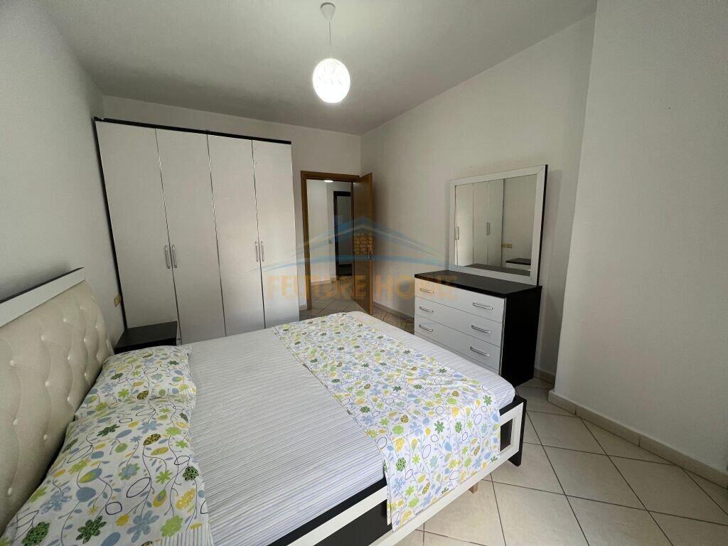 Tirane, apartment 2+1 for rent, 3rd floor, 110 m² 450 €