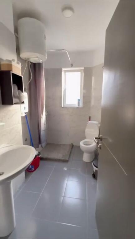 APARTAMENT ME QERA 2+1 LAPRAKE 52.000 LEKE