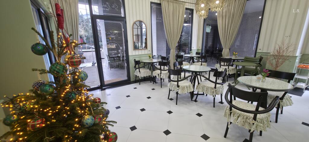 Bar cafe AT THE ASL COMPLEX