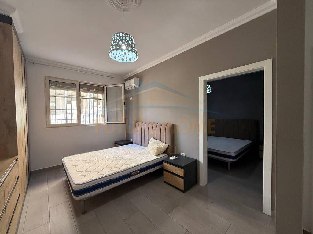 Qera, Apartament 2+1+2, Laprakë ,Tiranë.