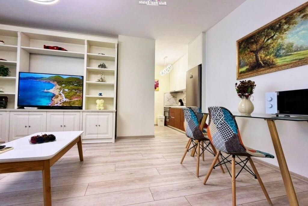 Apartament me qera 1+1 tek Rruga e Kosovareve (ID B2101321) Tirane