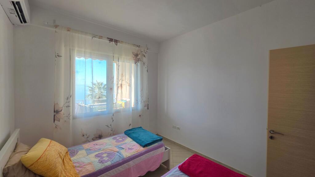 Apartment 2+1 for rent in Lungomare