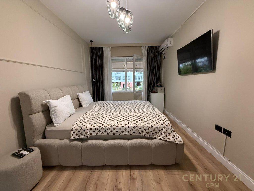 Apartment 2+1+2 for sale near Kika 2, Commune of Paris