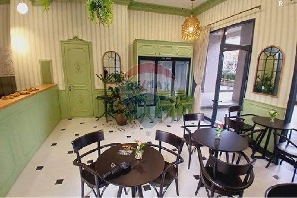 Locale in affitto, via Xhanfize Keko