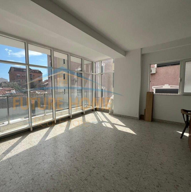 Affitto, Locale, Via di Dibra