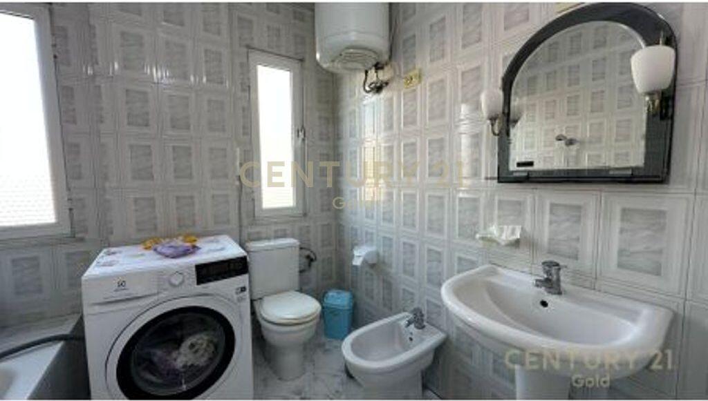 Spacious Apartment 2+1+2 with 2 Balconies – Former Last Station, New Tirana