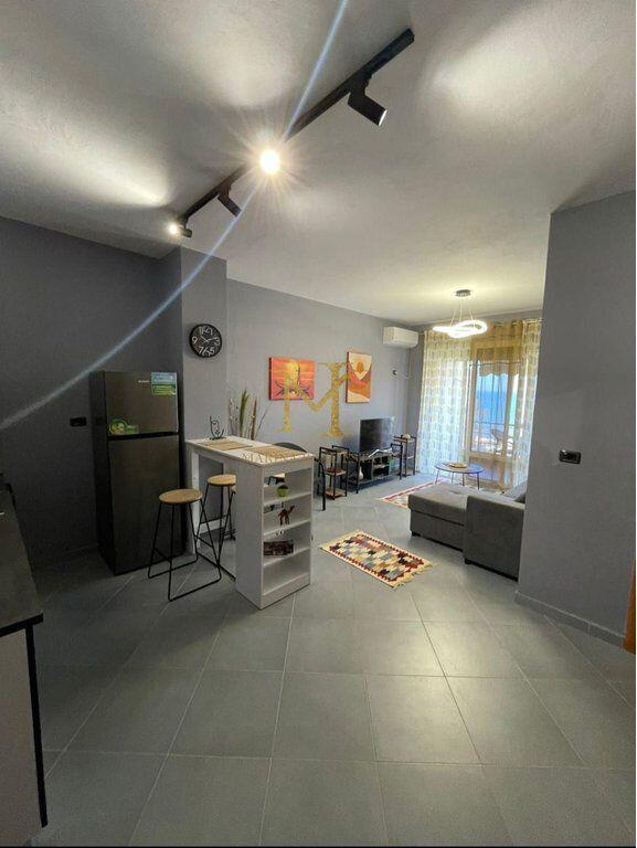 JAPIM ME QERA APARTAMENT 1+1 ME PAMJE DETI NE PLAZH RROTA KUQE DURRES!