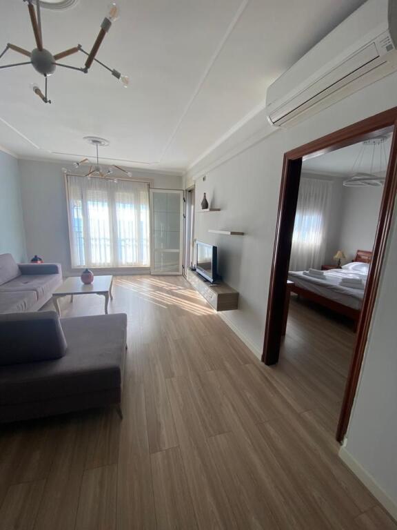 Apartment 1+1 for rent with sea view in neighborhood 13 Durres