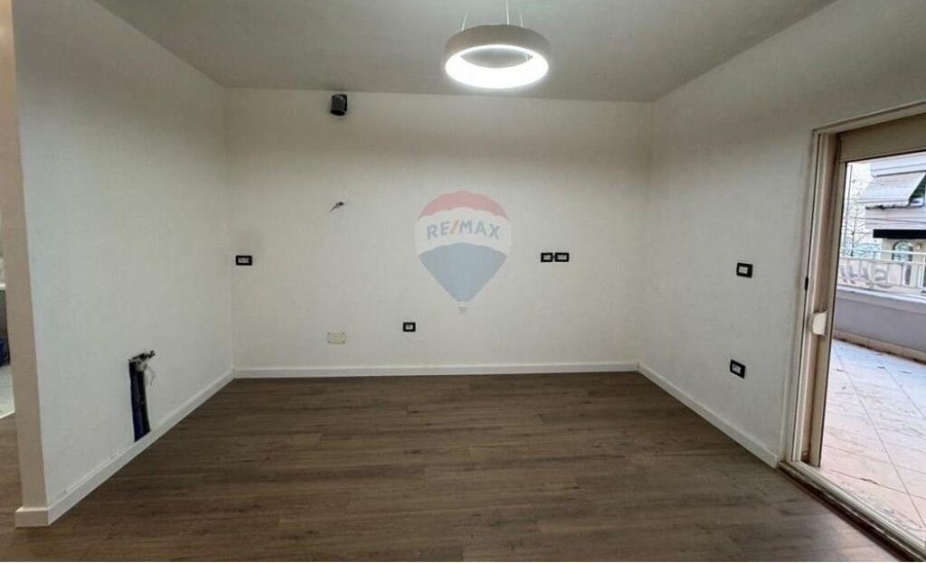 Appartamento 1+1- In Vendita - Comune di Parigi, Tirana!!! ID: 530261038-4739