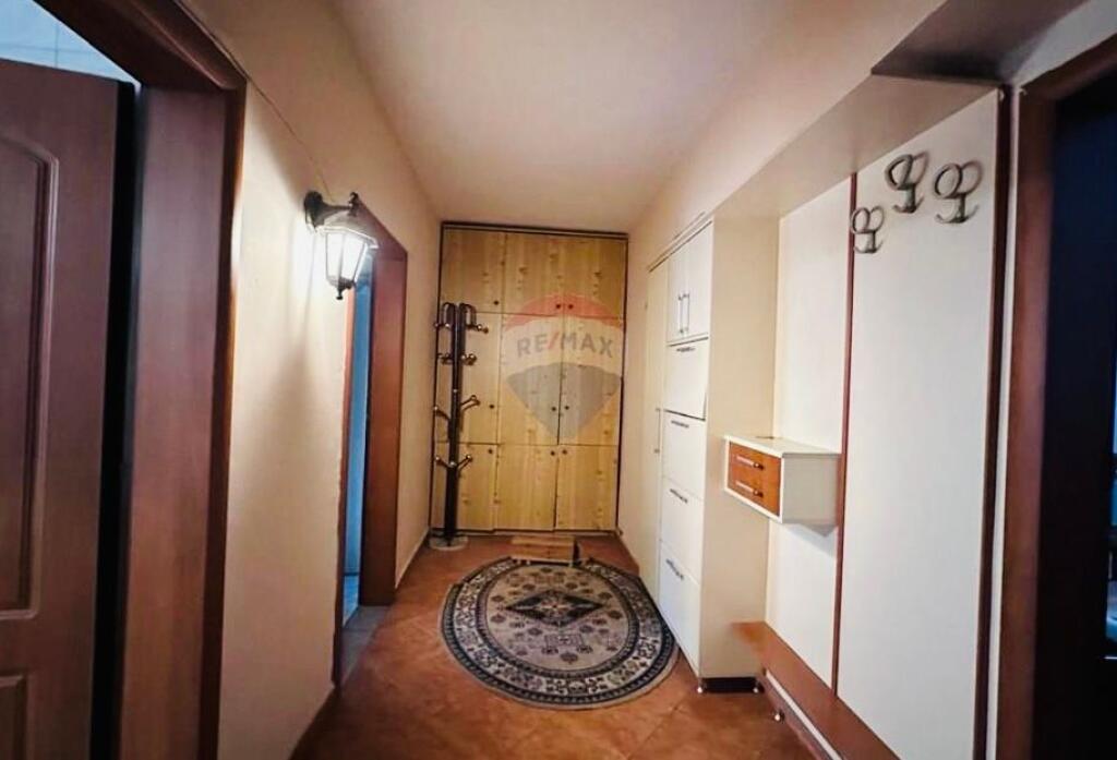 📍Apartament 1+1 Pazari I Ri