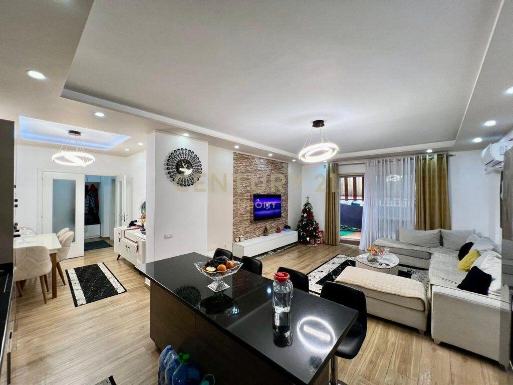 SHESIM, APARTAMENT MODERN 2+1+2 me PAMJE te VIZION ➕‼️