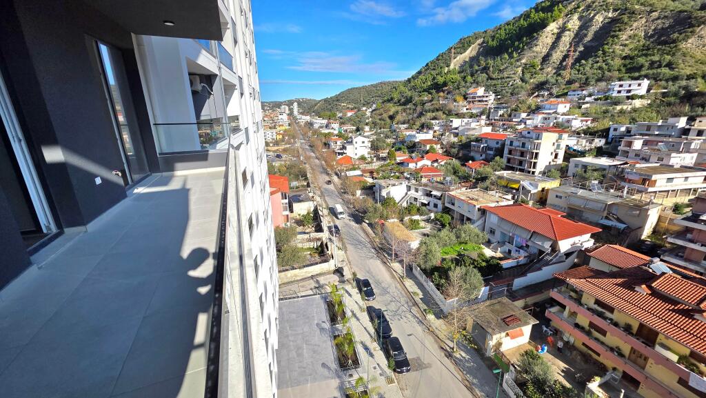 Apartament 1+1 në shitje në Lungomare, Vlorë