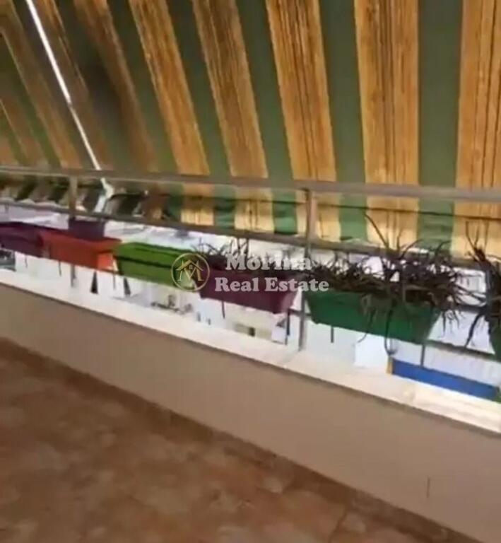 Sale | Apartment and parking, 2 + 1 | Rruga e Dibrës | 211150 €