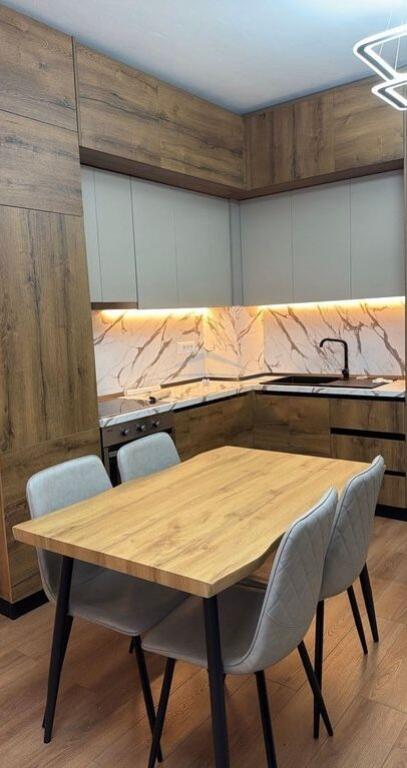 Rent ,  Apartment 1+1 , Commune of Paris , Tirana