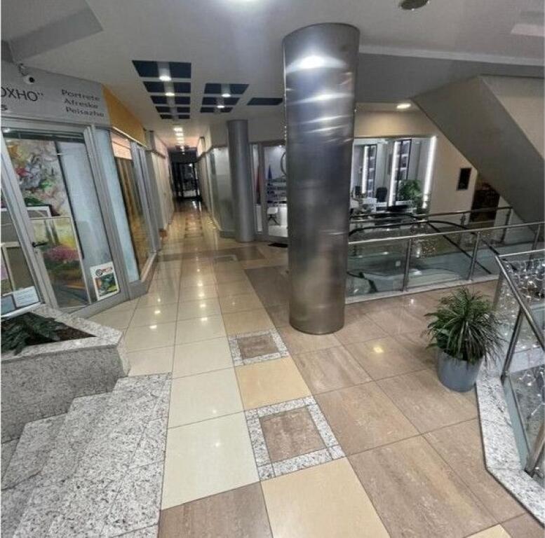 Ofrojme zyre per qira tek Kullat Binjake