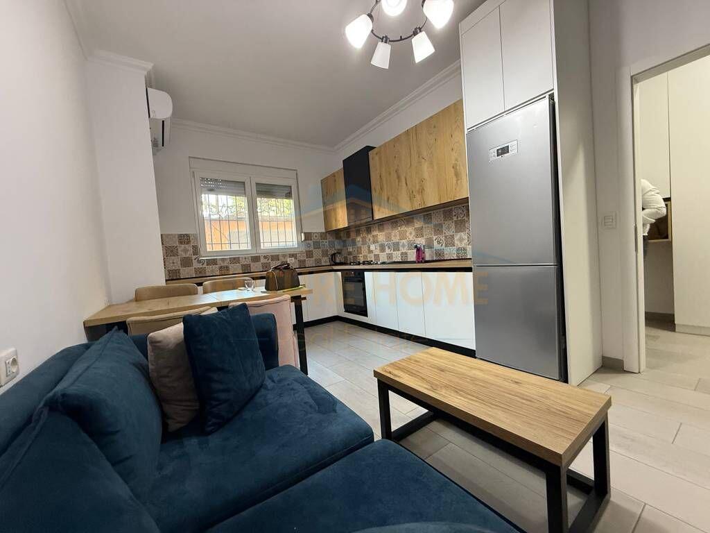 Qera, Apartament 2+1+2, Laprakë ,Tiranë.