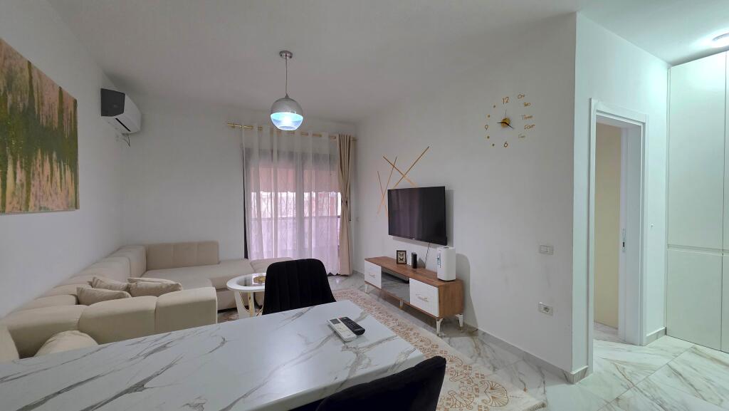 Apartment 1+1 for rent near the School of Music