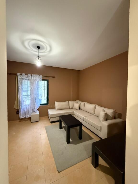 In affitto 2+1+1 KODRA E DIELLIT BILL KLINTON 48.000 leke