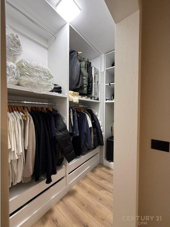 Apartment 2+1+2 for sale near Kika 2, Commune of Paris