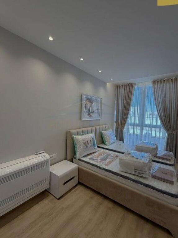 Rent, Apartment 2+1+2, Gallery, Barrikadave Street, Tirana.