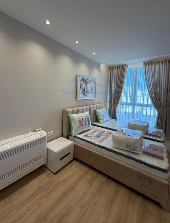 Qera, Apartament 2+1+2, Galeria, Rruga e Barrikadave, Tirane.