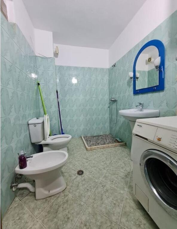 FOR SALE APARTMENT 2+1+PARKING SPACE, KAVAJES STREET, BEHIND GLOBE