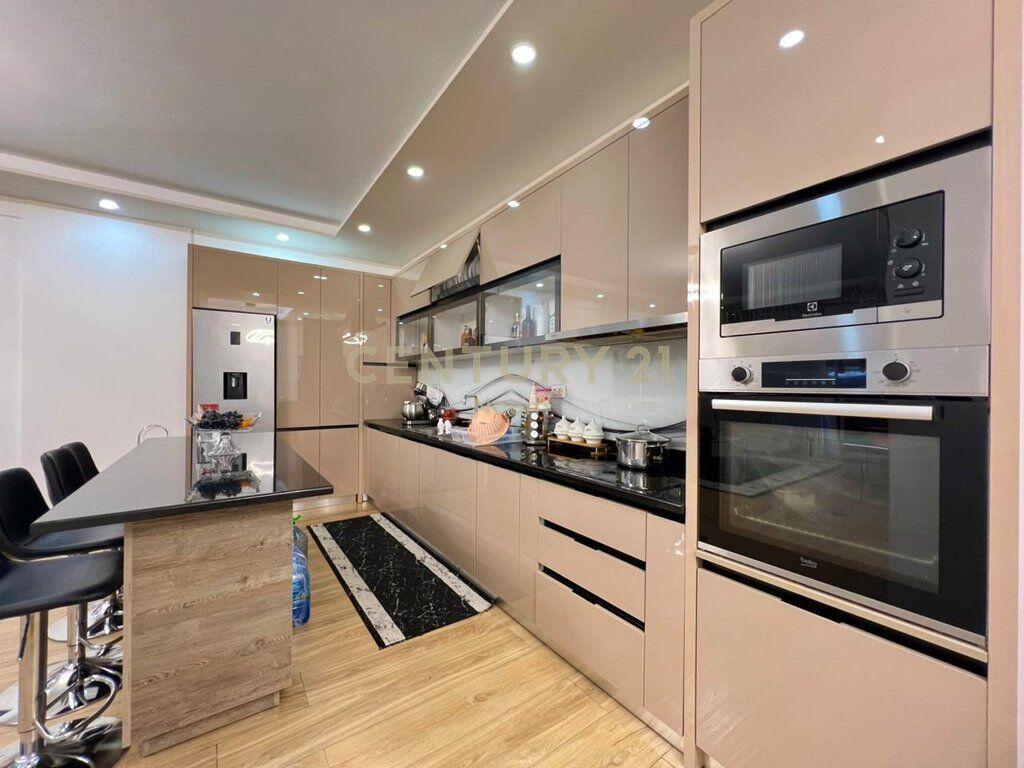 SHESIM, APARTAMENT MODERN 2+1+2 me PAMJE te VIZION ➕‼️