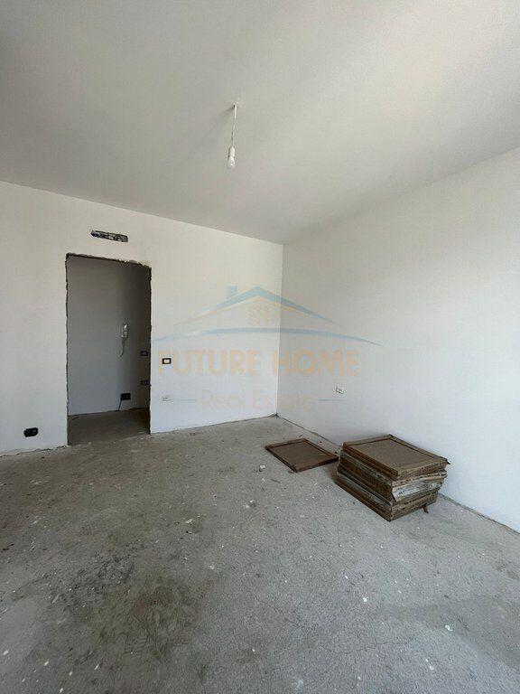 Apartment 2+1+2 for sale, Besa Street