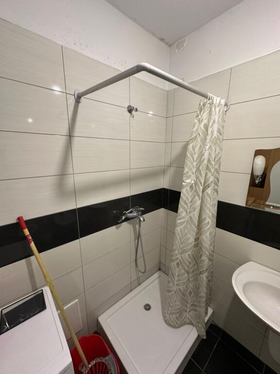 Apartament 1+1 me qera tek Ish Parku 21 Dhjetori