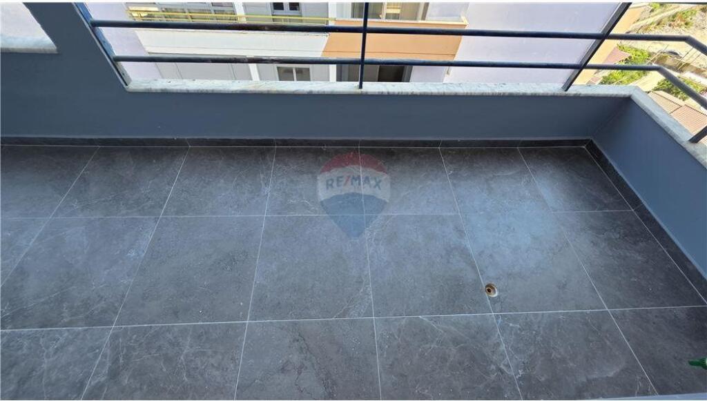 🏡 APARTAMENT 1+1 NË SHITJE – VLORË