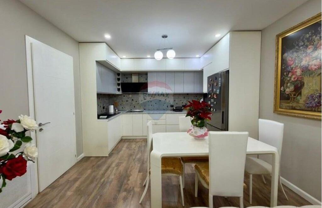 Appartamento 2+1 - In Vendita - Profarma, Tirana!!! ID: 530181047-553