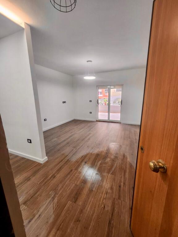 📣 SHITET Apartament 1+1 Me Verande 📍 Komuna e Parisit ✨