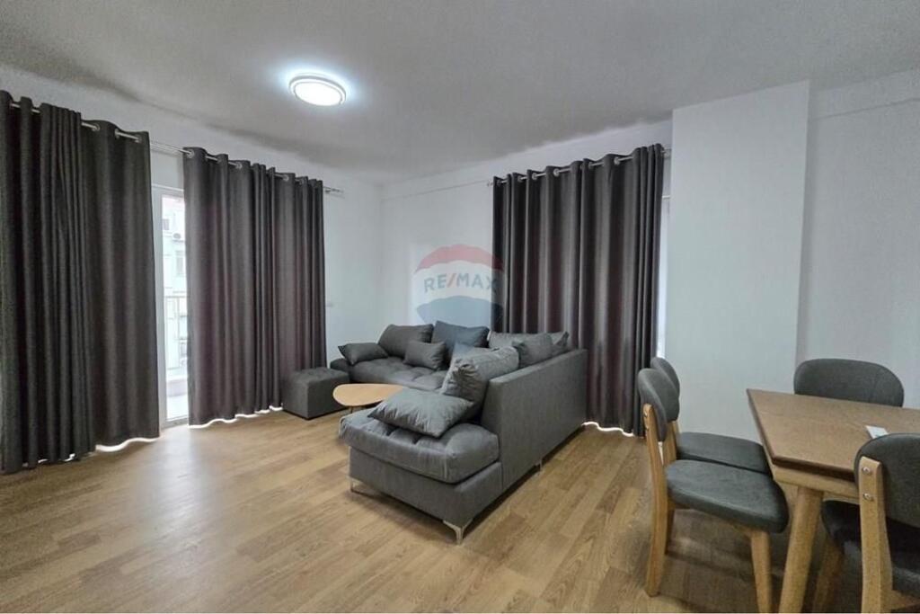 APARTAMENT 2+1 ME QIRA TEK ZOGU I ZI ID: 530171090-1495