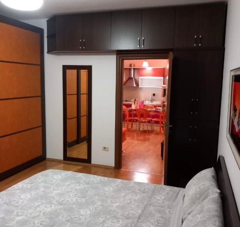 Jepet me qira 1+1 TE 21 DHJETORI 600€