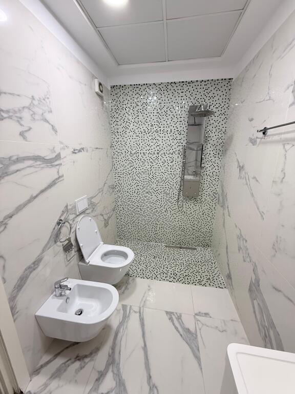 Apartament me qera 2+1+2 Fiori di bosko