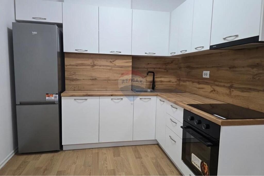 APARTAMENT 2+1 ME QIRA TEK ZOGU I ZI ID: 530171090-1495