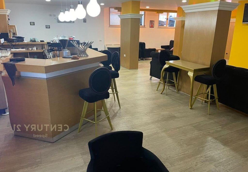 Locale commerciale in vendita nella zona del Nuovo Bazaar.