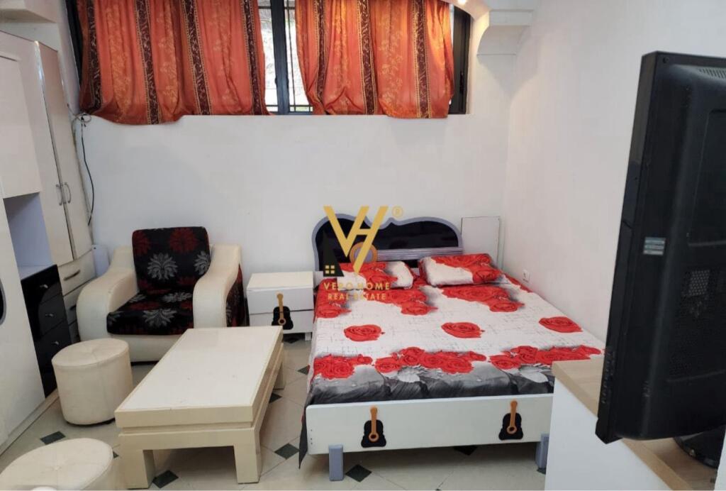 JEPET GARSONIERE ME QERA TE KODRA E DIELLIT 30.000 LEKE