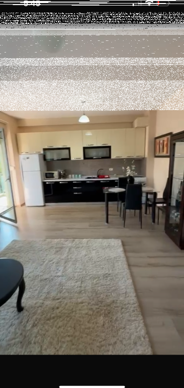 Apartament 2+1, Liqeni i Thate!