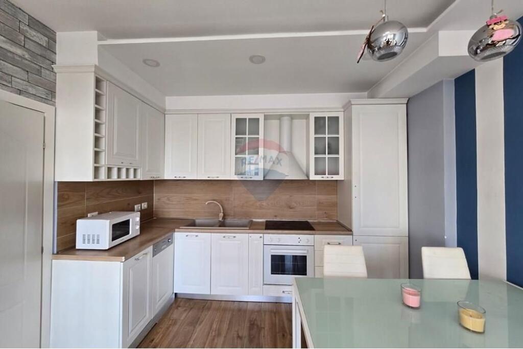 Appartamento - In Vendita - Blocco delle Ambasciate, Tirana(ID: 530201001-814)