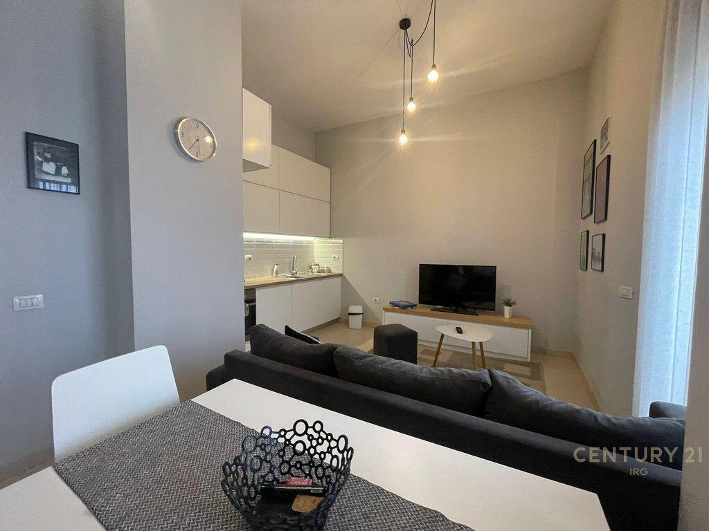 For rent 1+1 at Magnet Complex!