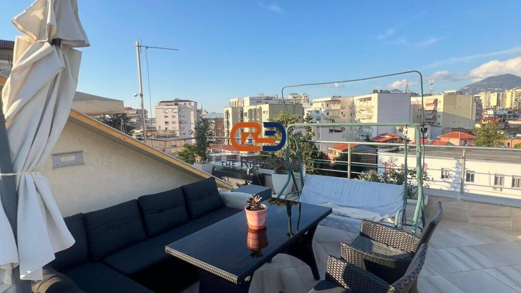 In Via Mine Peza, Appartamento 3+1+2 in Vendita, Con Posizione Ideale!!!