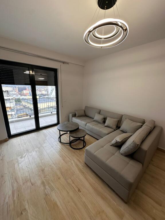 Apartment 2+1 for rent – Bulevardi i Ri