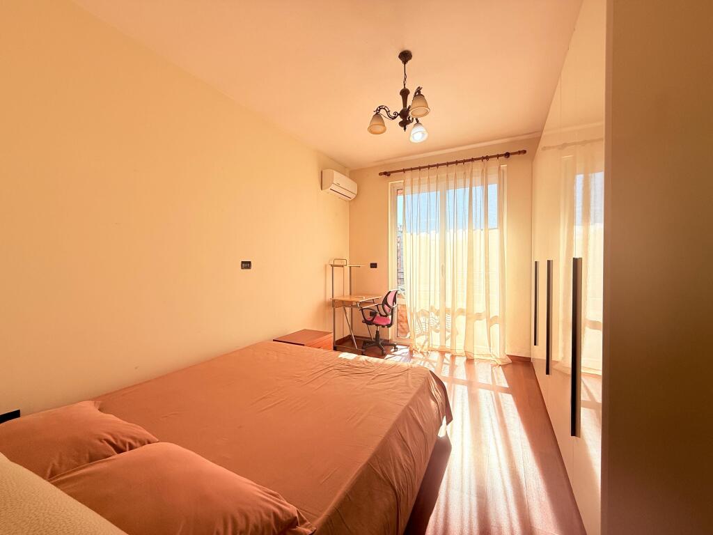 🏢 Jepet me qira ambient për Zyra