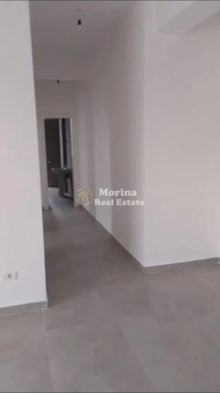 Qera | Apartament 2 + 1 | Rruga 5 Maji | 400 €/muaj